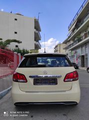 Mercedes-Benz B 180 2018-thumb-12