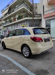 Mercedes-Benz B 180 2018-thumb-10