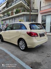 Mercedes-Benz B 180 2018-thumb-14