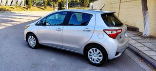 Toyota Yaris 2017-thumb-14