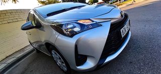 Toyota Yaris 2017-thumb-12