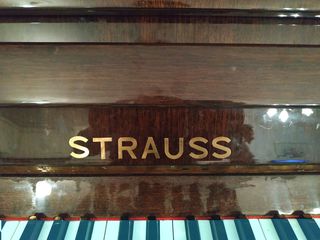 ΠΙΑΝΟ STRAUSS-thumb-4