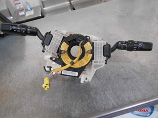 MAZDA 3 07  5ΘΥΡΟ  ΦΛΑΣΙΕΡΑ  ΜΕ ΣΕΡΠΑΝΤΙΝΑ
