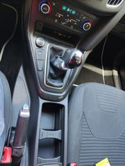 Ford Focus 2017-thumb-21