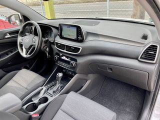Hyundai Tucson 2018-thumb-48