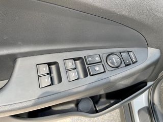 Hyundai Tucson 2018-thumb-23