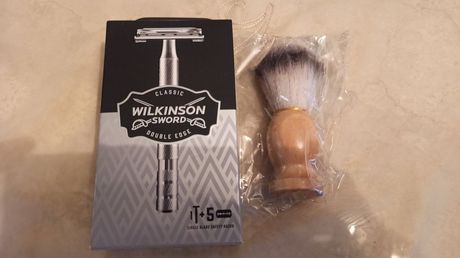 Ξυράφι ασφαλείας WILKINSON SWORD και πινέλο ξυρίσματος