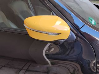 Nissan Juke 2017 TEKNA YELLOW  EDITION-thumb-16