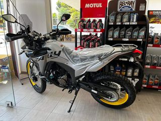 Voge 2022 300 RALLY Μόνο κύλινδρος υγροψυκτος DOHC