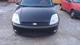 Ford fiesta ολοκληρο αυτοκινητο