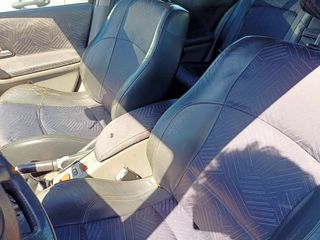 Renault Laguna 2002-thumb-10