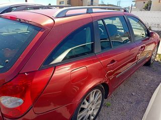 Renault Laguna 2002-thumb-1