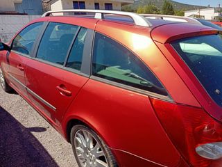 Renault Laguna 2002-thumb-2