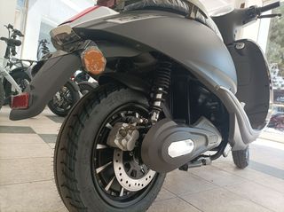 E-fun VESPA PUSA 3000 2025 72V/63Ah-thumb-3