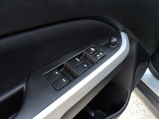Suzuki Vitara 2017 GL - DDiS 120 1.6 camera-thumb-47