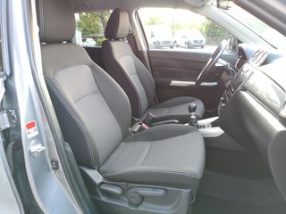 Suzuki Vitara 2017 GL - DDiS 120 1.6 camera-thumb-27