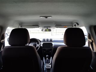 Suzuki Vitara 2017 GL - DDiS 120 1.6 camera-thumb-32