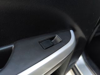 Suzuki Vitara 2017 GL - DDiS 120 1.6 camera-thumb-48
