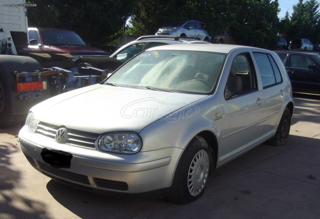 VOLKSWAGEN GOLF 