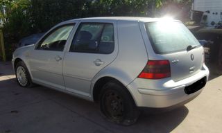 VOLKSWAGEN GOLF -thumb-2