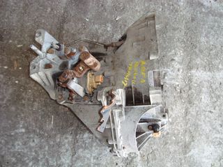 ΣΑΣΜΑΝ ΧΕΙΡΟΚΙΝΗΤΟ FORD TRANSIT 2000-2006  2000CC DIESEL   {ABFA}   36 ΔΟΝΤΙΑ