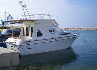 Cruisers-Yachts '80 246