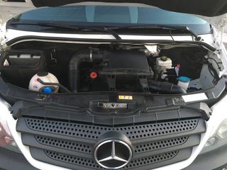 Κλούβα Mercedes-Benz 2017-thumb-8