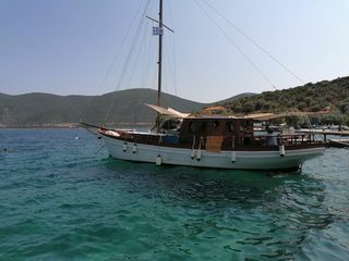 Boat passenger / tourist '87 Βαρκαλάς