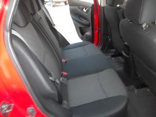 Nissan Qashqai 2016 1.2 DIG-T N-CONNECTA XTronic-thumb-29