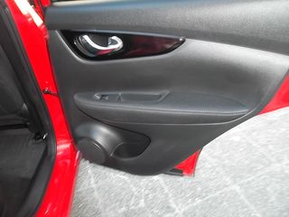Nissan Qashqai 2016 1.2 DIG-T N-CONNECTA XTronic-thumb-27