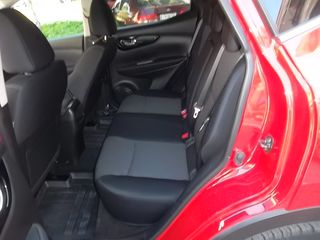 Nissan Qashqai 2016 1.2 DIG-T N-CONNECTA XTronic-thumb-31