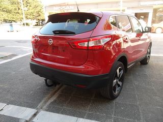 Nissan Qashqai 2016 1.2 DIG-T N-CONNECTA XTronic-thumb-6