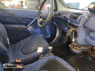 SMART FOR TWO 700 COUPE-thumb-2
