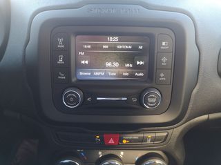 Jeep Renegade 2017 LIMITED 1.4 170PS 4WD AUTO-thumb-13
