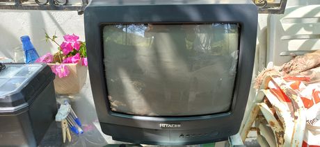 Τηλεόραση CRT Hitachi 14" πλήρως λειτουργική και δώρο MPEG4 δέκτης-αποκωδικοποιητής και καλώδιο scart