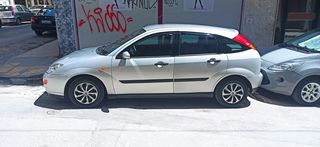 Ford Focus 2000-thumb-5