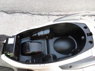 Aprilia Atlantic 300S 2013 atlamtic 300-thumb-9