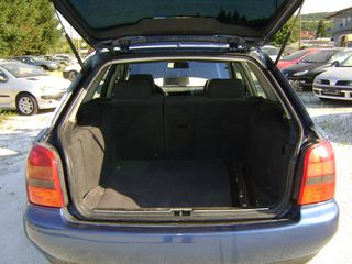 Audi A4 2000 A4  19. TDI  TURBO  DIESEL-thumb-9