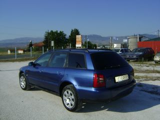 Audi A4 2000 A4  19. TDI  TURBO  DIESEL-thumb-6