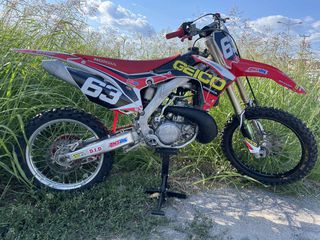 Honda CR 250R 2016 AF-thumb-1