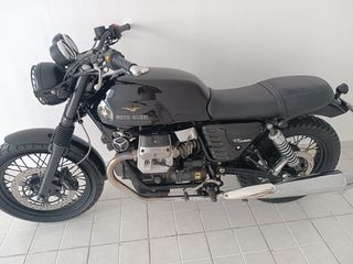 Moto Guzzi V7 Classic '10