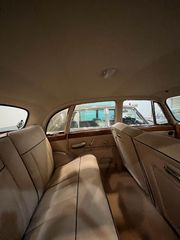 Λιμουζίνα / Sedan 1953 Daimler Conquest-thumb-15