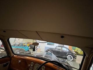 Λιμουζίνα / Sedan 1953 Daimler Conquest-thumb-27