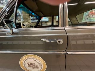 Mercedes-Benz 280 1969 280 SE-thumb-35