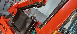 Γερανοί Ferrari 2008 F520 A1-thumb-1