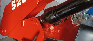 Γερανοί Ferrari 2008 F520 A1-thumb-10