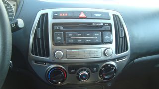 Hyundai i 20 2014 I 20 2014 CRDI 1.4 CC 6 API-thumb-13