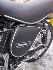 Ducati 450 Scrambler 1972-thumb-2