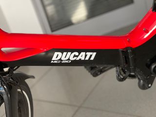 Σπαστό - Αναδιπλούμενο Ducati 2026 MG-20-thumb-2