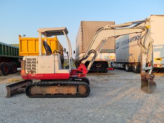 Εκσκαφάκι (διαβολάκι) Takeuchi 2007 TB 135-thumb-5